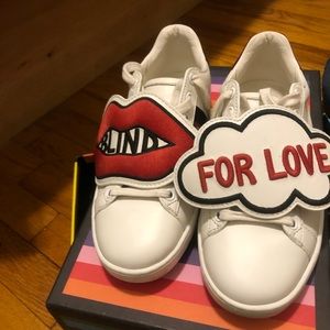 Pre owned Gucci sneakers condition 6/10